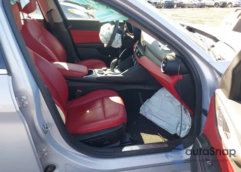 2021 Alfa Romeo Giulia Ti Rwd z USA, uszkodzony, nr VIN ZARFAMBNXM7644440